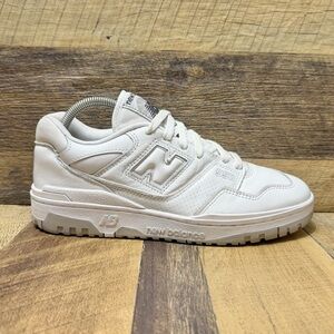 New Balance 550 White Grey Athletic Shoes Size 8.5 Men / 10.5 Women BB550PB1